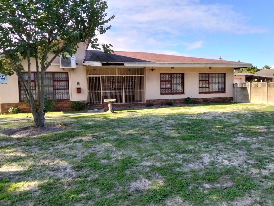 3 Bedroom Property for Sale in Klipdam Western Cape
